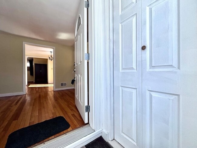 Photo - 10 Marrigan St House