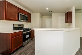 Building Photo - 5571 Latta Plantation Dr