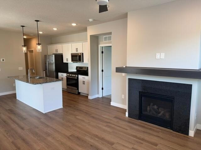 Foto del edificio - 5385 Robinwood Ct