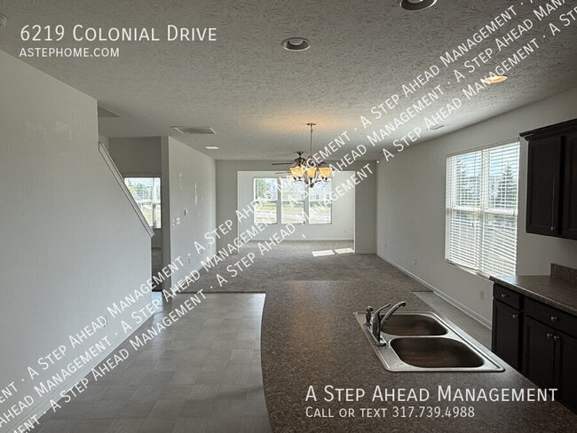 Building Photo - 6219 Colonial Dr