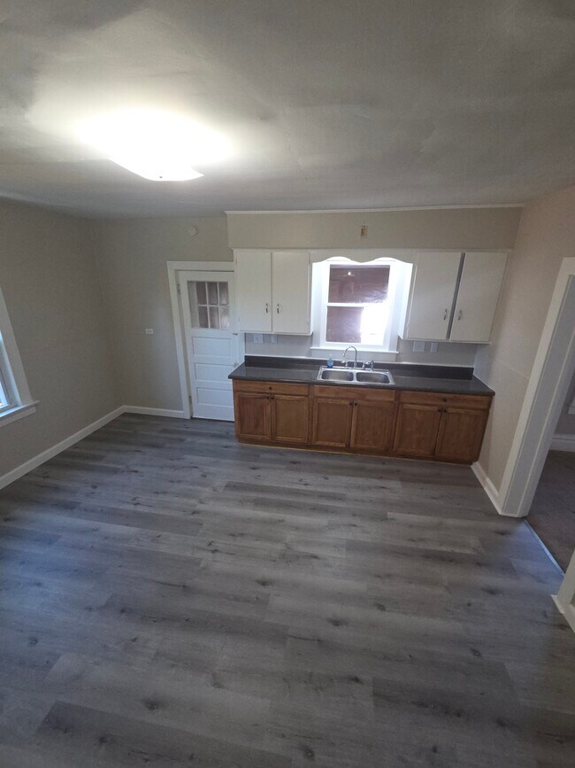 Foto del edificio - 340 W 24th St