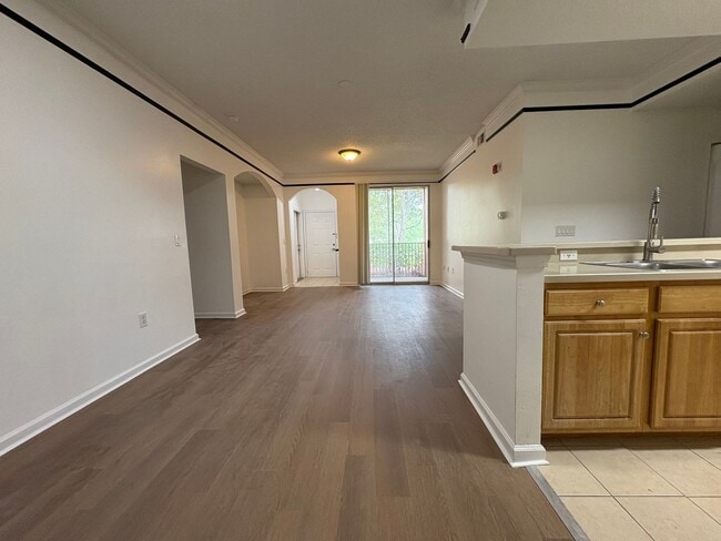 Building Photo - 3 Bedroom with Water View - Villanova at H...