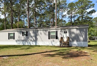 Building Photo - 69 Rockys Pl