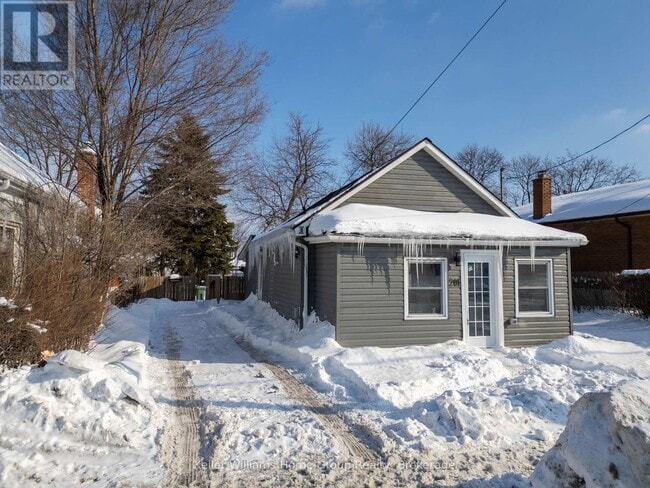 Building Photo - 201 Fennell Ave E