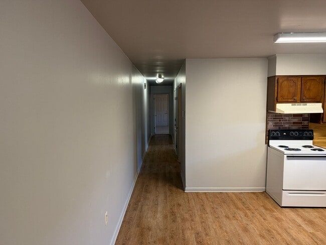 Building Photo - 2509 Simms St