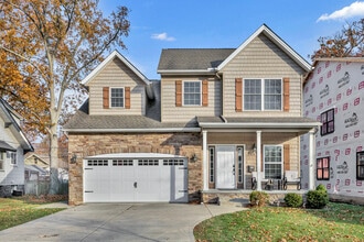 Building Photo - 345 Kenilworth Rd