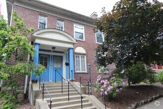 Building Photo - 2012 Shady Ave