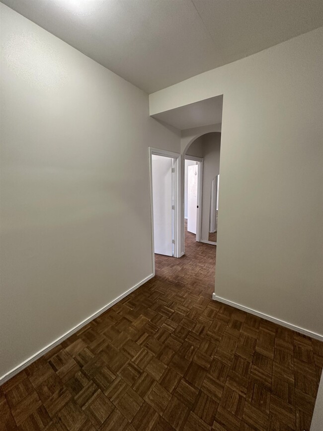 Foto del edificio - 348 Grove St
