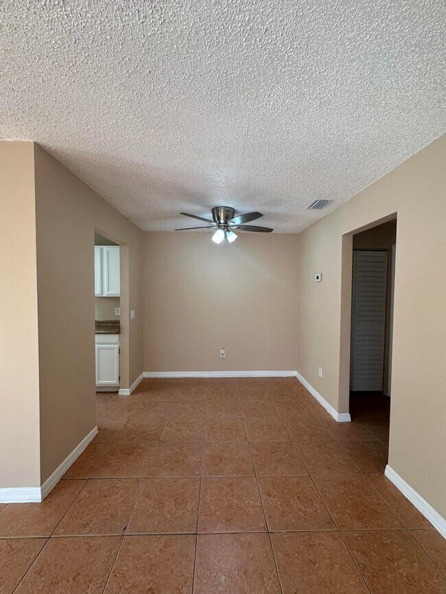 Foto del edificio - 958 Louisiana Ave