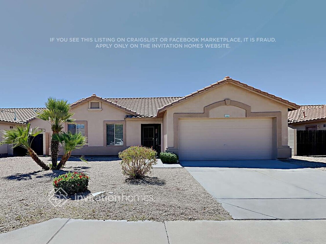 Foto principal - 11235 E Escondido Ave