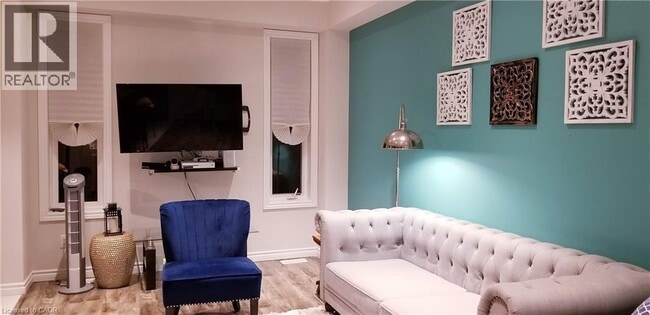 Building Photo - 118 Steeplechase Wy