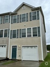 Building Photo - 35122 Saba Pl
