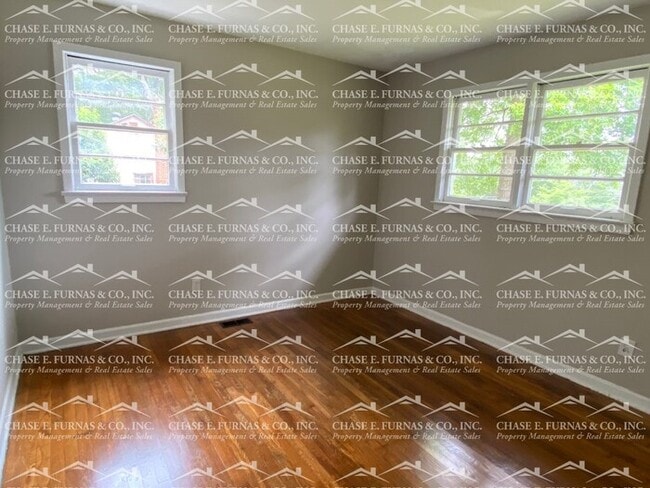 Building Photo - 268 N Cleveland Park