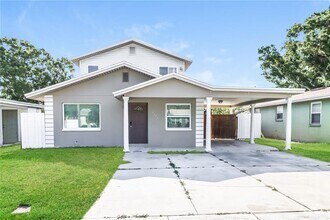 Building Photo - 7071 64th Way N