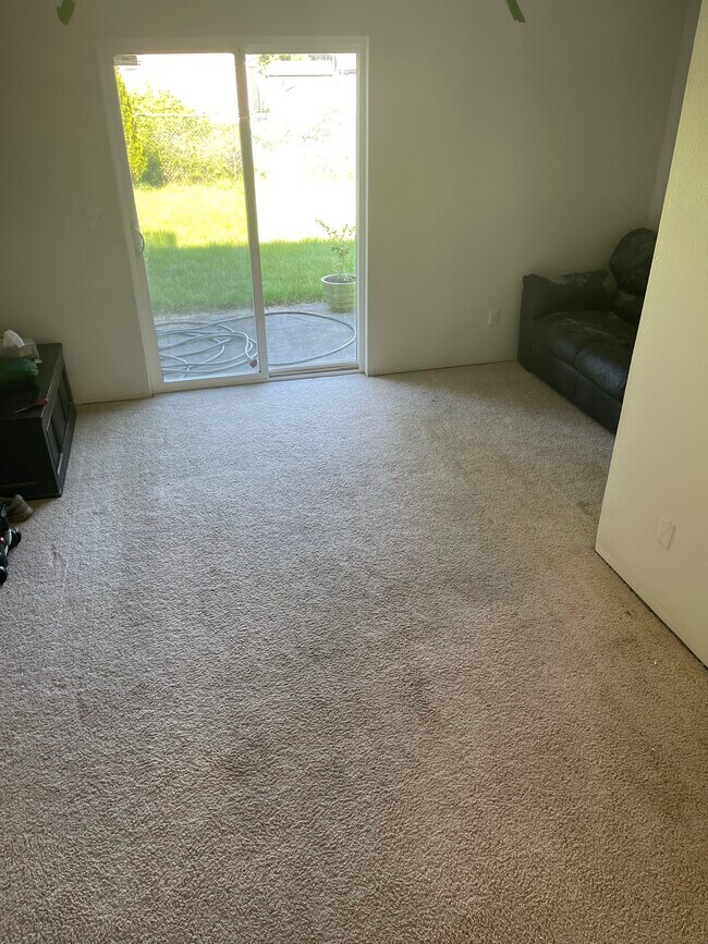 Building Photo - 12908 219th Ave E