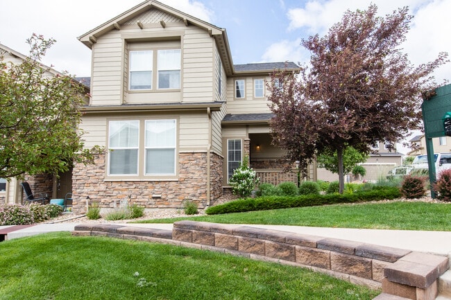Building Photo - Nice 3 bedroom Monument Townhome