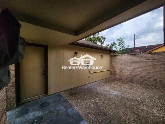Foto del edificio - 8534 Dawnridge Dr