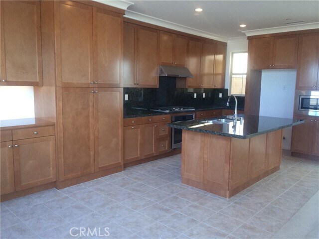 Building Photo - 113 Windham