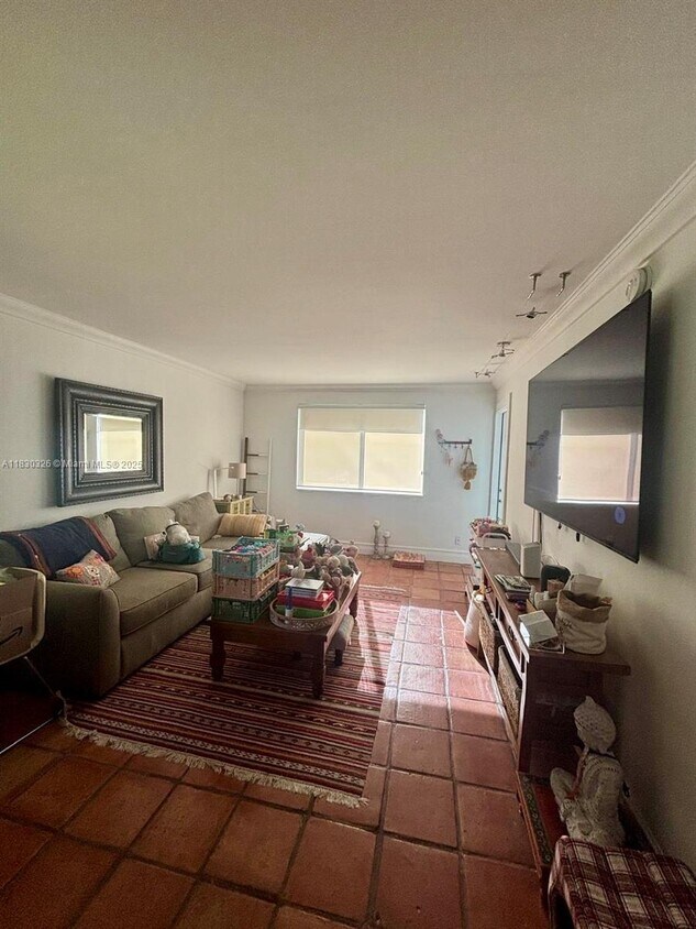 Primary Photo - 240 Galen Dr