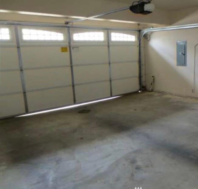 Building Photo - 11118 Paine Field Way