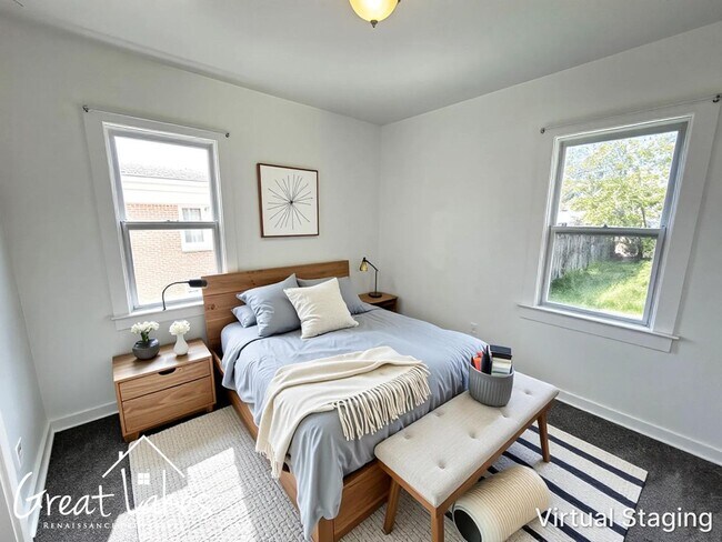 Foto del edificio - Charming 3 Bedroom 1 Bathroom now available for rent