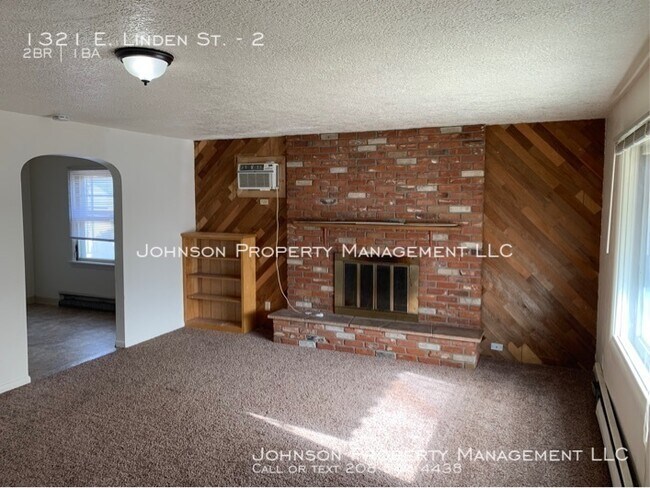 Building Photo - 1321 E Linden St #2
