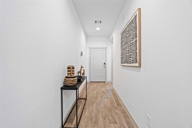 Foto del edificio - 7826 Cattleman Vly Dr