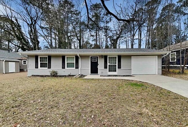 Building Photo - 729 Utoy Cir SW