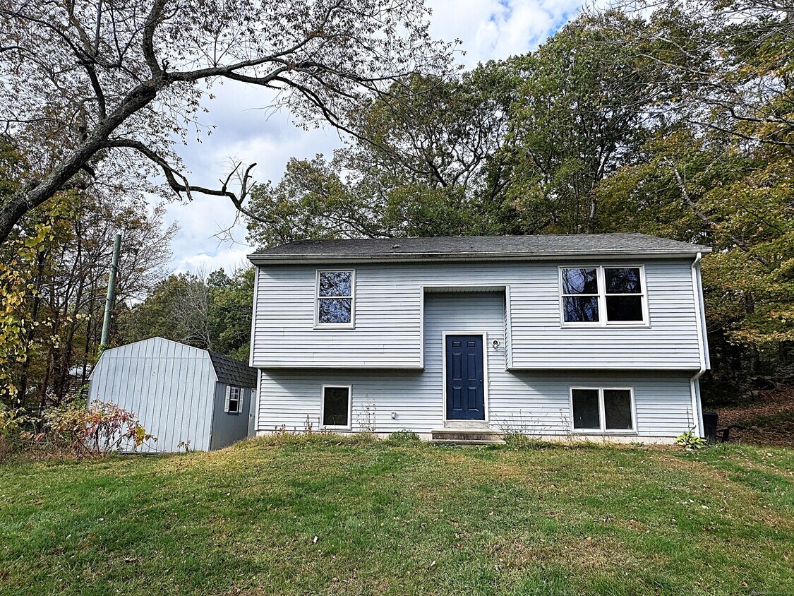 Primary Photo - 8 Neff Rd