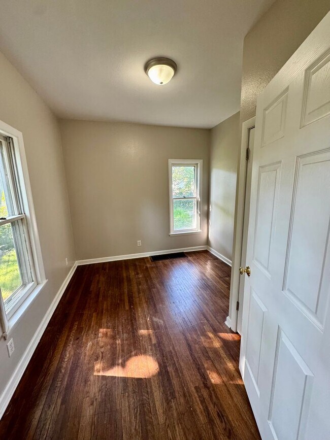 Foto del edificio - 3002 Woodland St