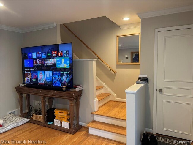 Foto del edificio - 383 W Brown St