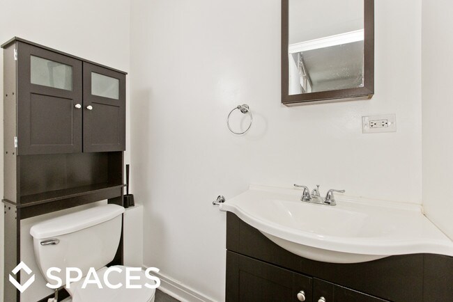 Foto del edificio - 1443 W Balmoral Ave