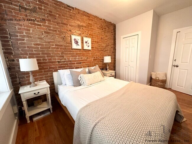 Foto del edificio - 71 Charter St