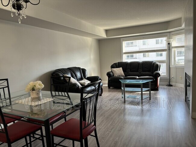 Photo du bâtiment - 306-3115 De Montreuil Court