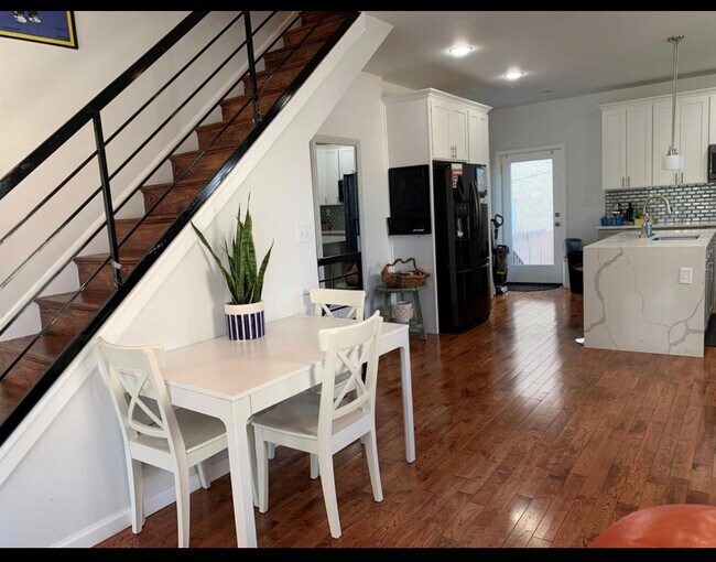 2581 E Huntingdon St, Philadelphia, PA 19125 Townhouse for Rent in Philadelphia, PA