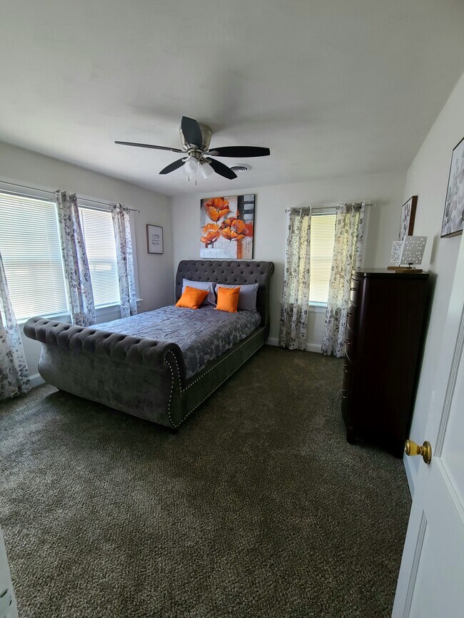 Dormitorio 1 - 257 Mt Vernon Ave