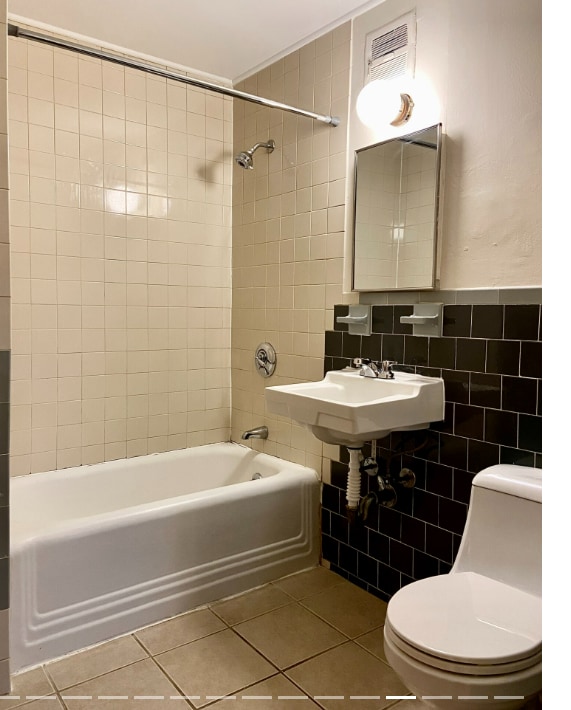 Building Photo - 255 Beacon St