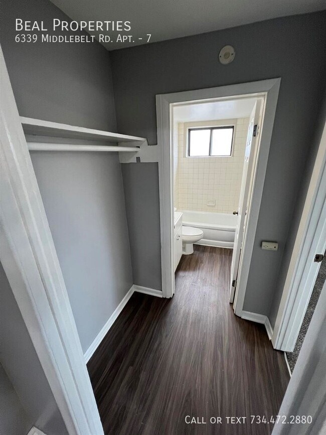 Building Photo - 6339 Middlebelt Rd