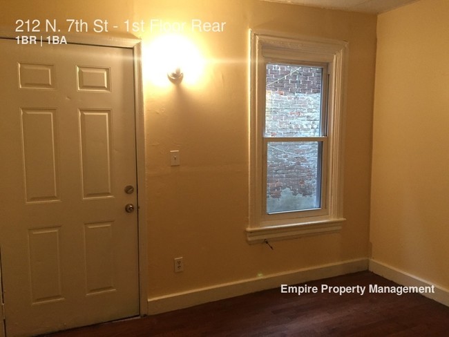 Building Photo - Studio Apartment in Allentown