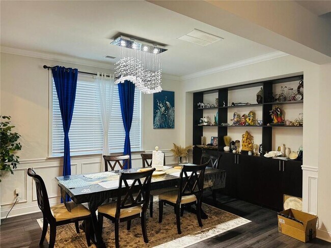 Foto del edificio - 7475 Ansley View Ln
