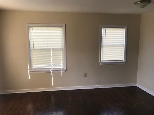 Foto del edificio - 1929 McKinley St