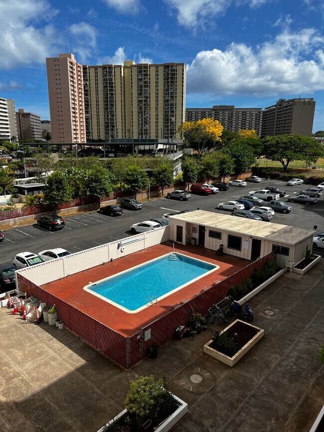 Foto del edificio - 5122 Likini St