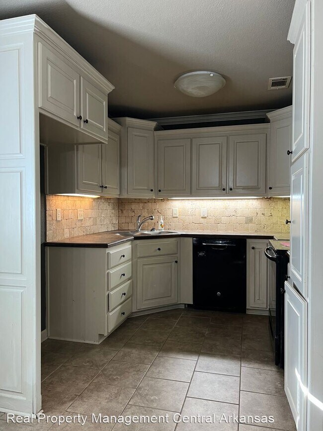 Foto del edificio - 4 br, 2 bath House - 13 Mill Creek Dr.