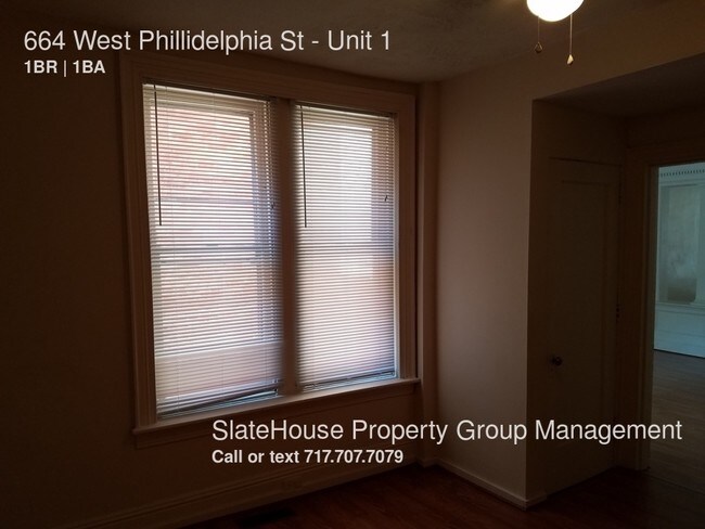 Building Photo - Newly Renovated 1 Bedroom Apt Rent Ready