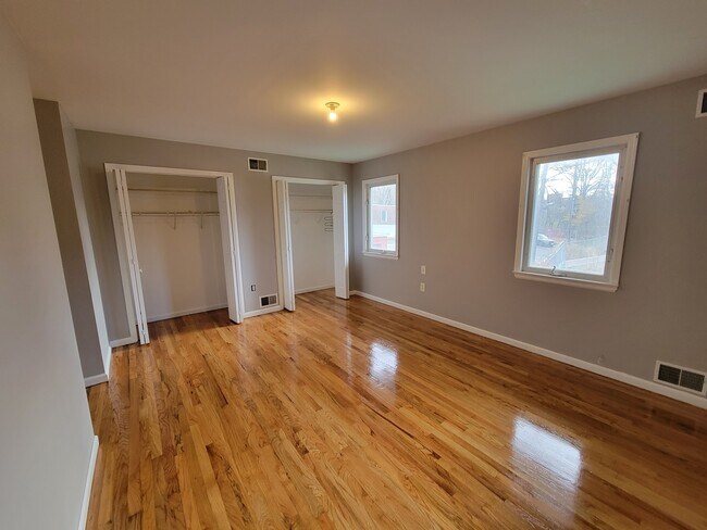 Building Photo - 1401 51st St