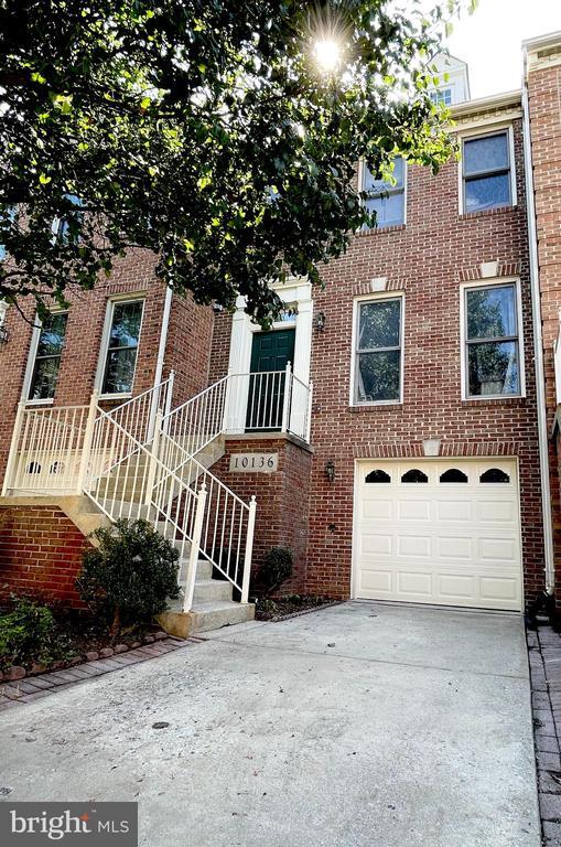 Building Photo - 10136 Treble Ct