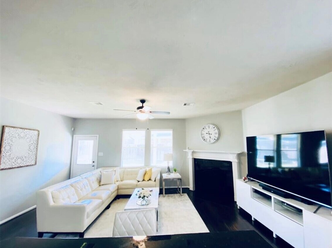 Foto del edificio - 3511 Heartland Key Ln