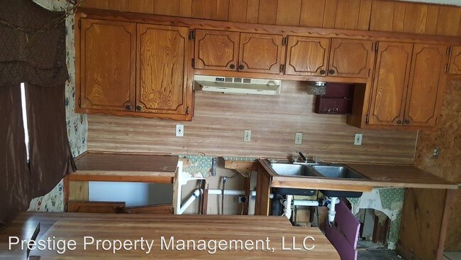 Building Photo - 3 br, 2 bath House - 2028 W Alabama Ave