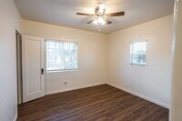 Rolando Place Apartments
