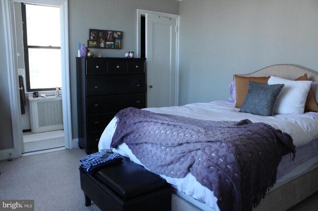 Foto del edificio - 2031 Locust St